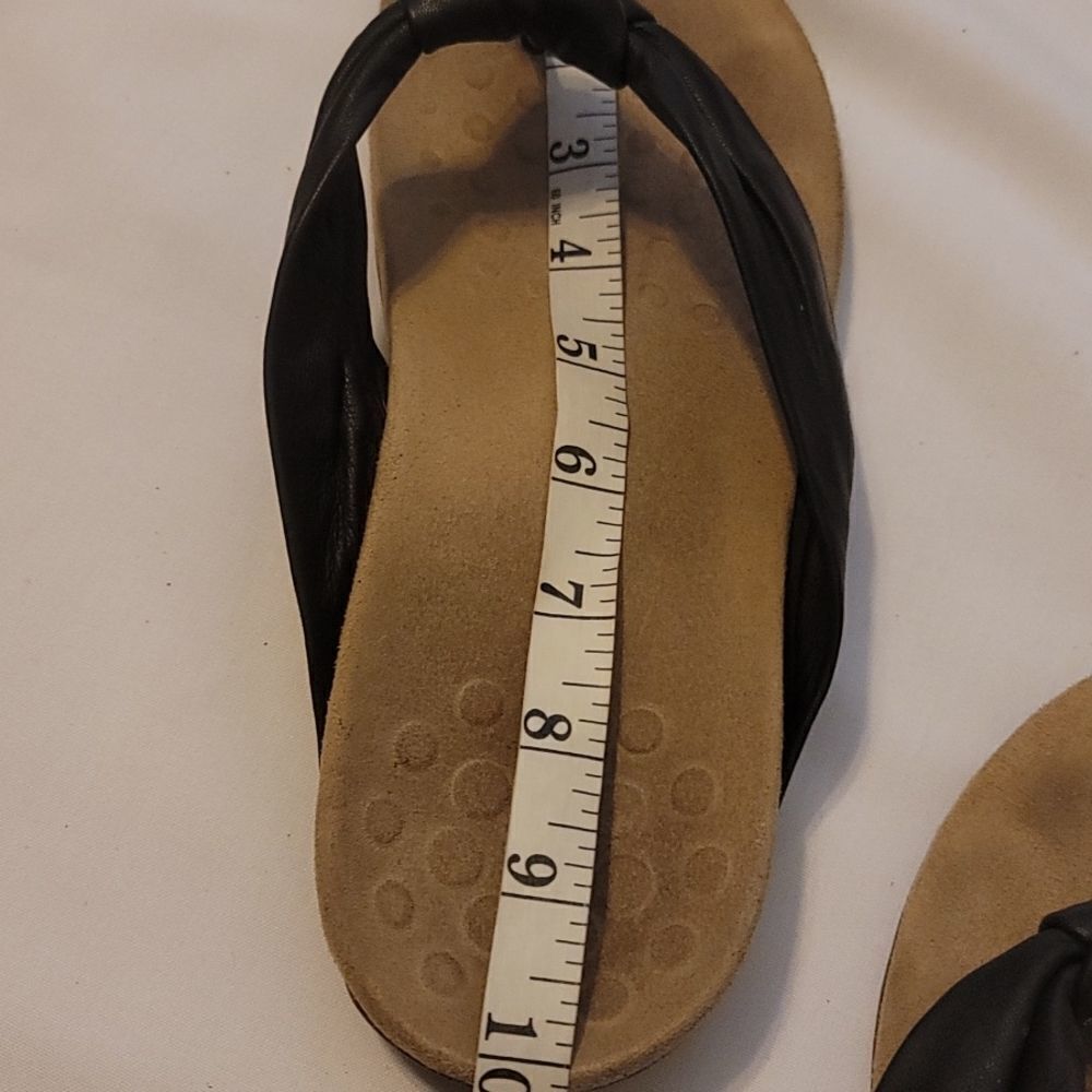 Vionic pipa sandals size 8 - Picture 8 of 8